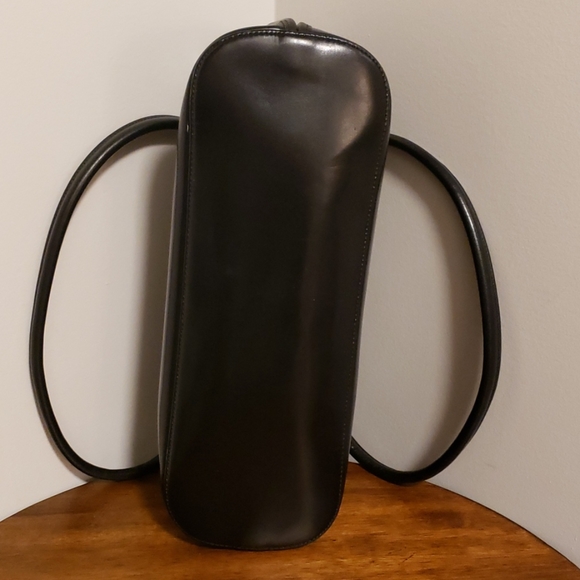 Black Longchamp Roseau Domed Shoulder Bag - Picture 6 of 13